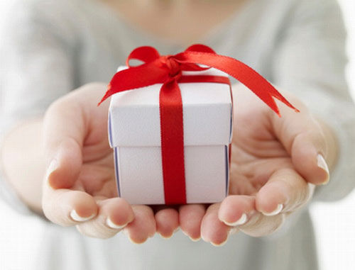 Những điều không nên àm khi tặng quà cho nhân viên