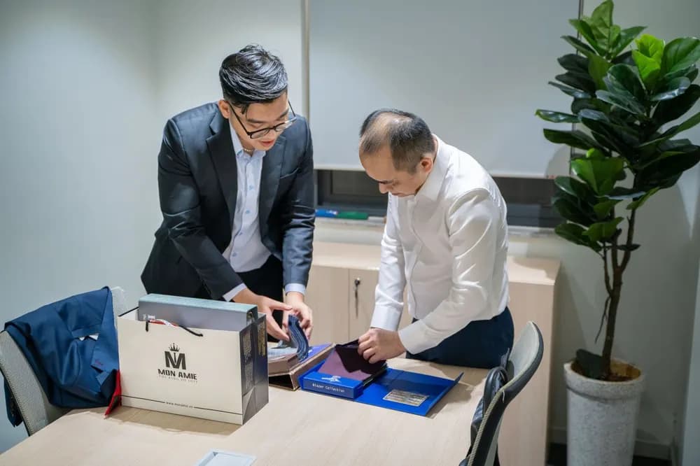 Dịch vụ may đo tại nhà Mon Amie Tailor Home là gì?