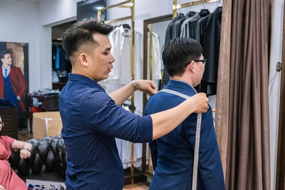 Đặt may vest công sở quá gấp sẽ gặp rủi ro gì?