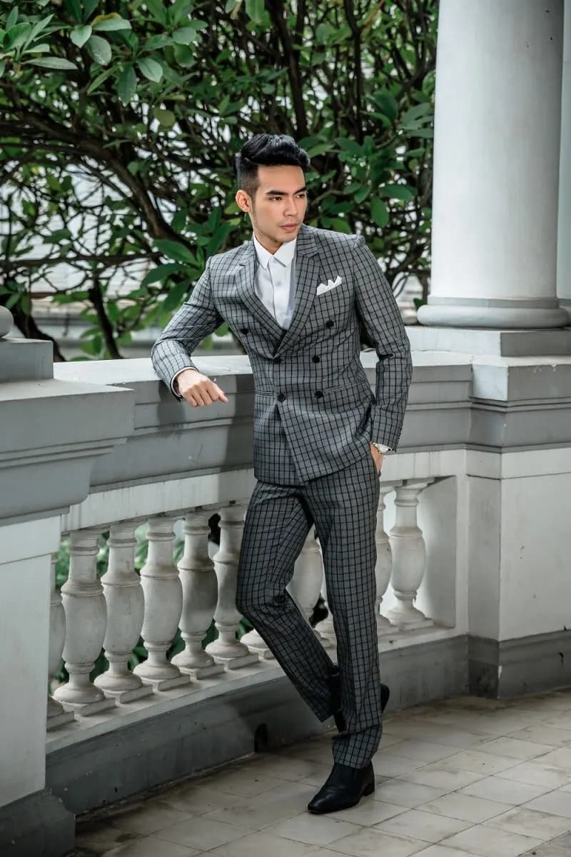 Đừng coi thường giá trị của một bộ vest chuẩn form