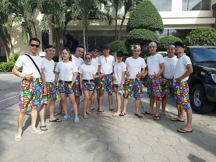 May áo lớp TP.HCM: chọn vải, in ấn và chốt size
