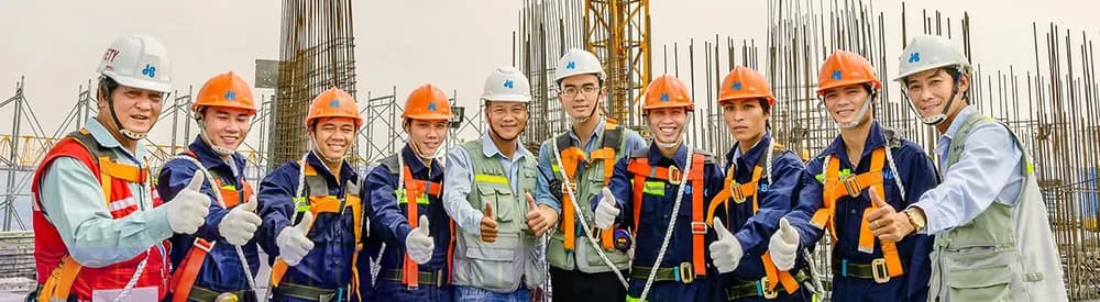 May đồng phục công nhân tại TP.HCM: vải, form và độ bền