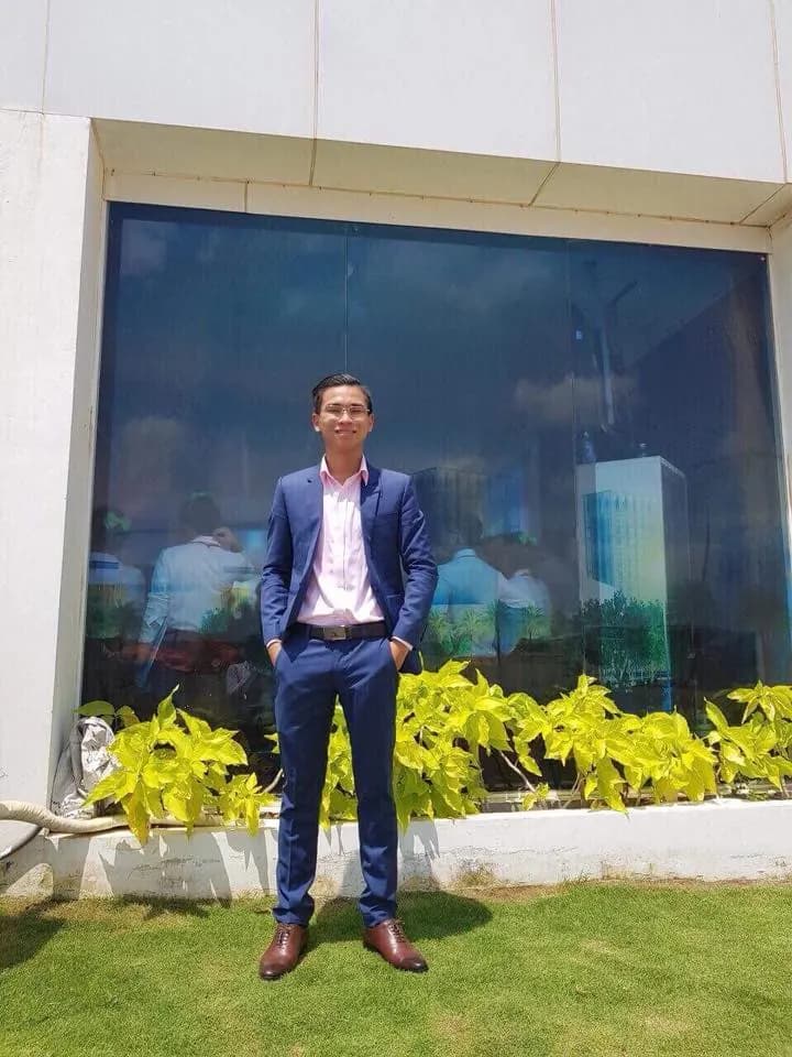 Bàn giao đồng phục cho Địa ốc Hoàng Vinh: ghi chép từ xưởng