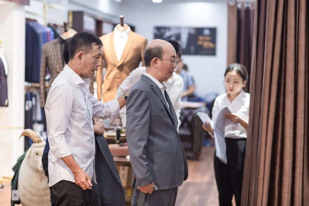 Nhà may đồng phục chất lượng: 6 điều cần kiểm tra