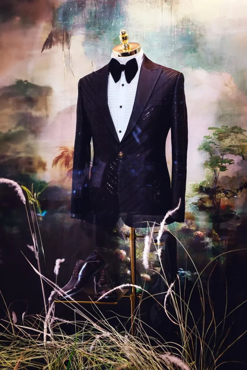 BST Galaxy tại The Dream Voyage 2025: vest cưới nam Mon Amie