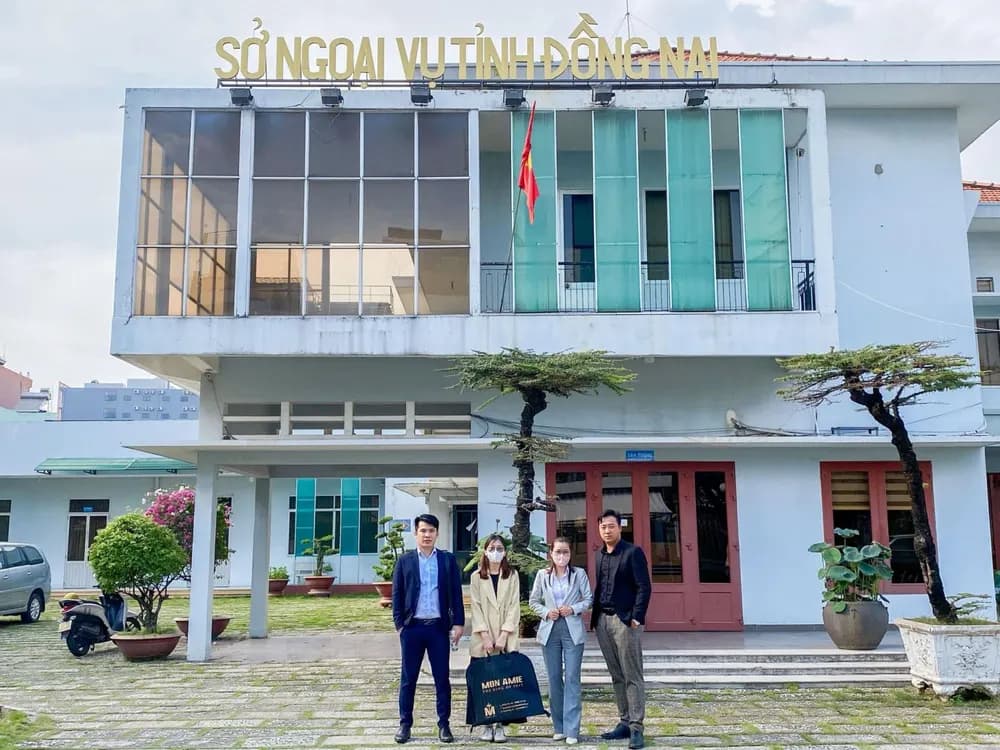 Đồng phục Sở Ngoại vụ Đồng Nai: đo may tại trụ sở