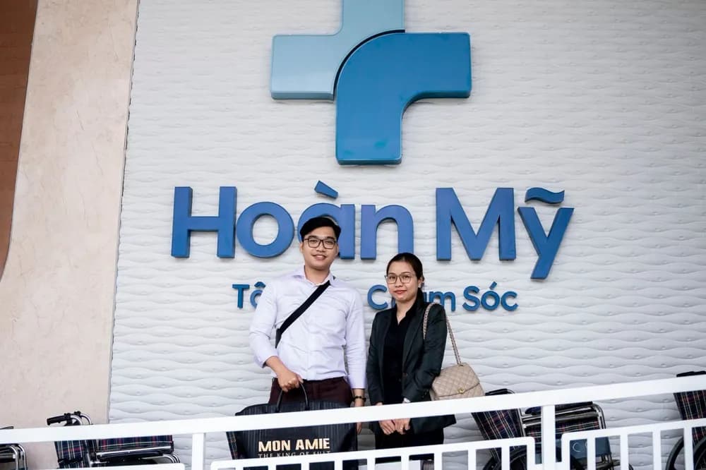 Đo may đồng phục tại Bệnh viện Hoàn Mỹ Sài Gòn