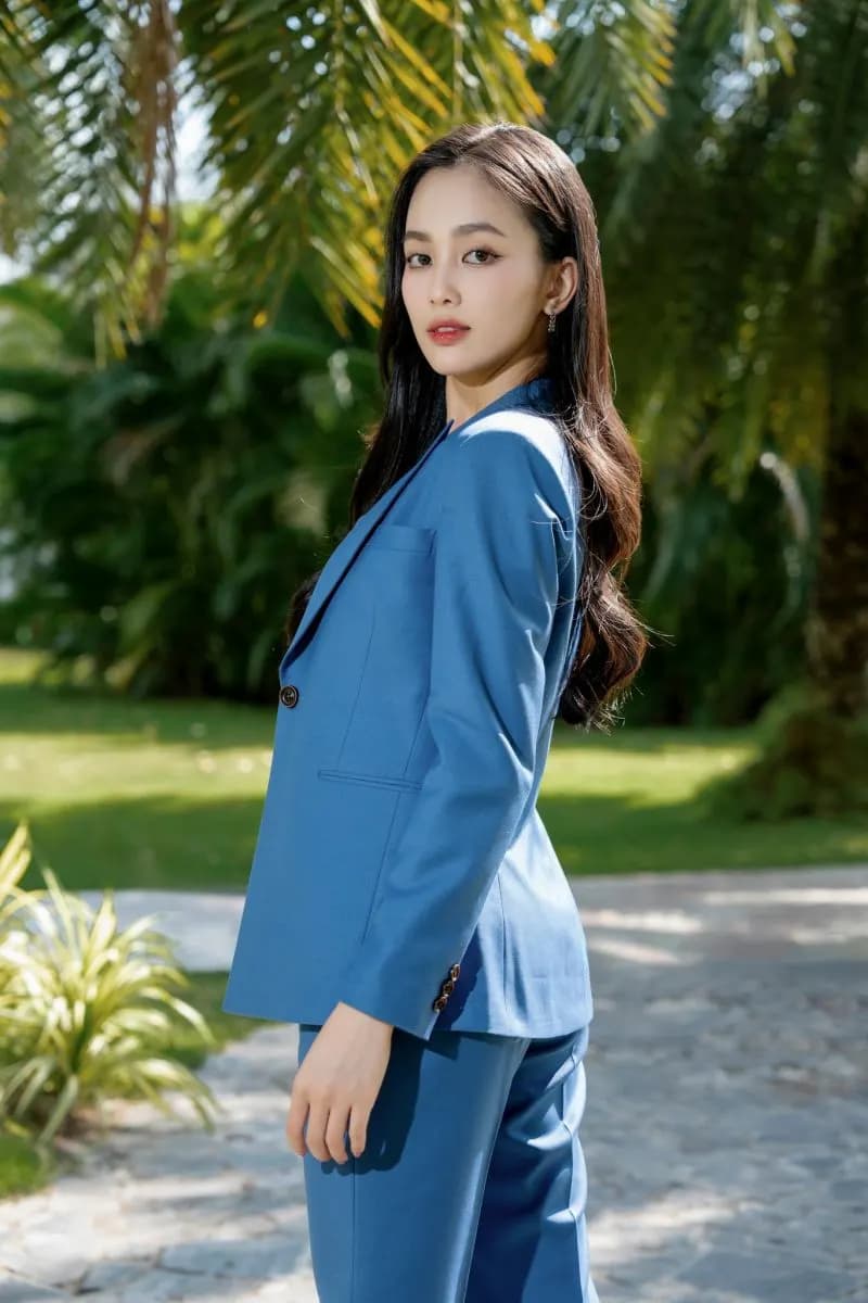 Suit nữ may đo: form dáng, chiết ly và những điểm khác vest nam
