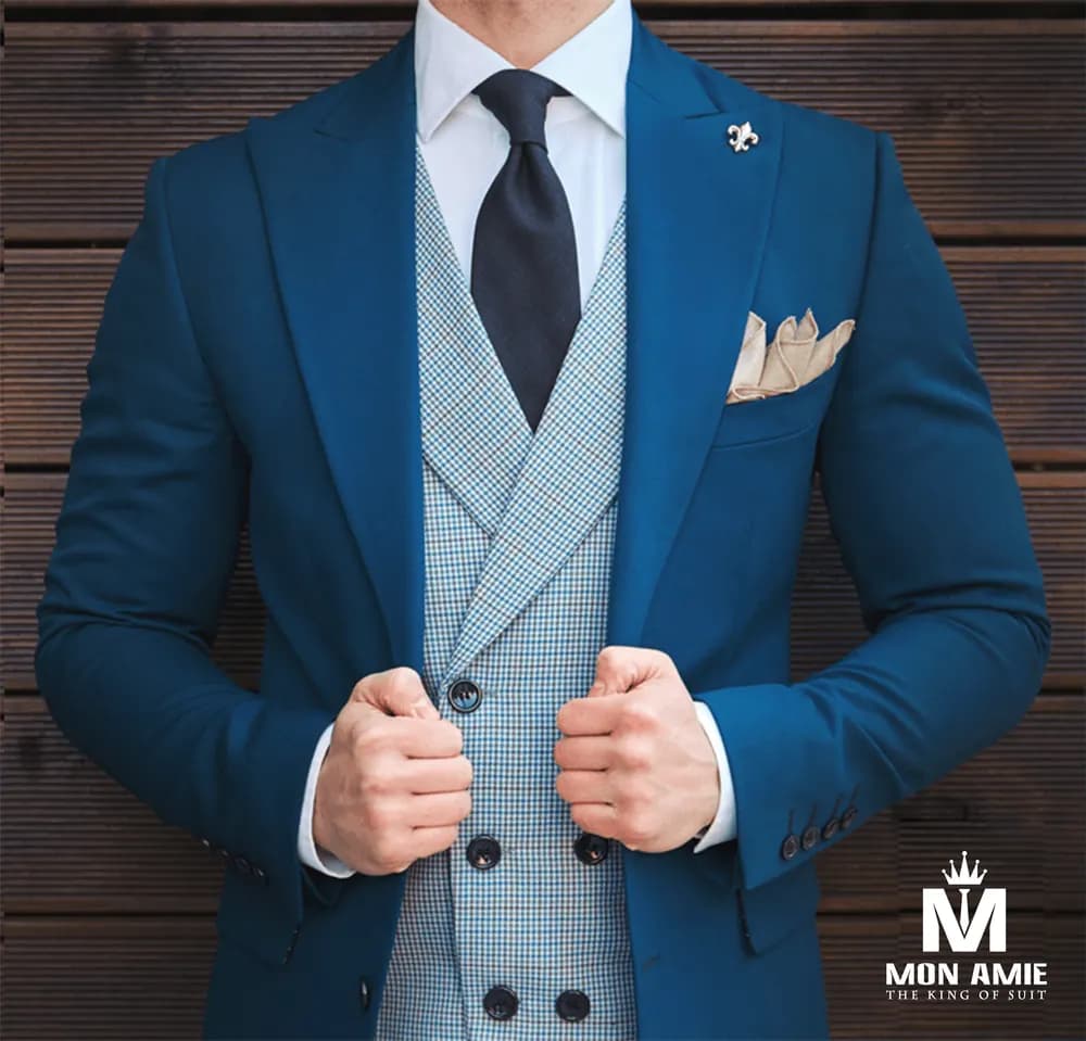 Nhà may vest doanh nhân tại TP.HCM: 5 tiêu chí đánh giá