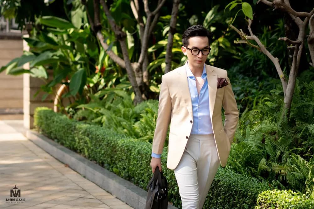 Áo khoác blazer khác vest ở đâu và mặc khi nào