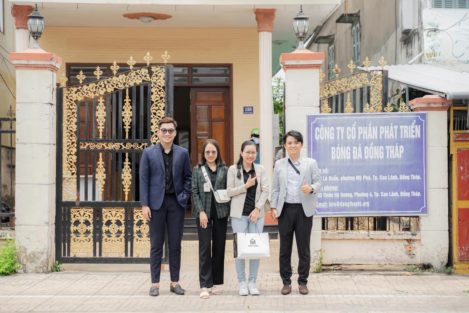 Mon Amie may đồng phục cho Công ty CP Phát triển Bóng đá Đồng Tháp