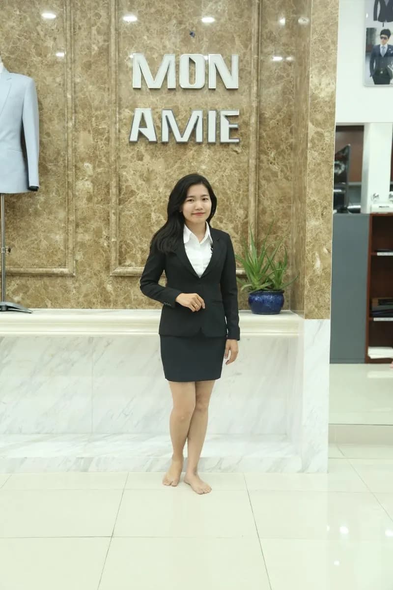May đồng phục vest nữ tại TP.HCM: quy trình và chi phí