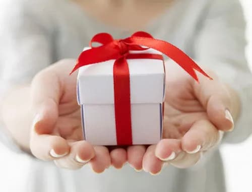 Món quà khiến nhân viên thích thú nhất là gì?