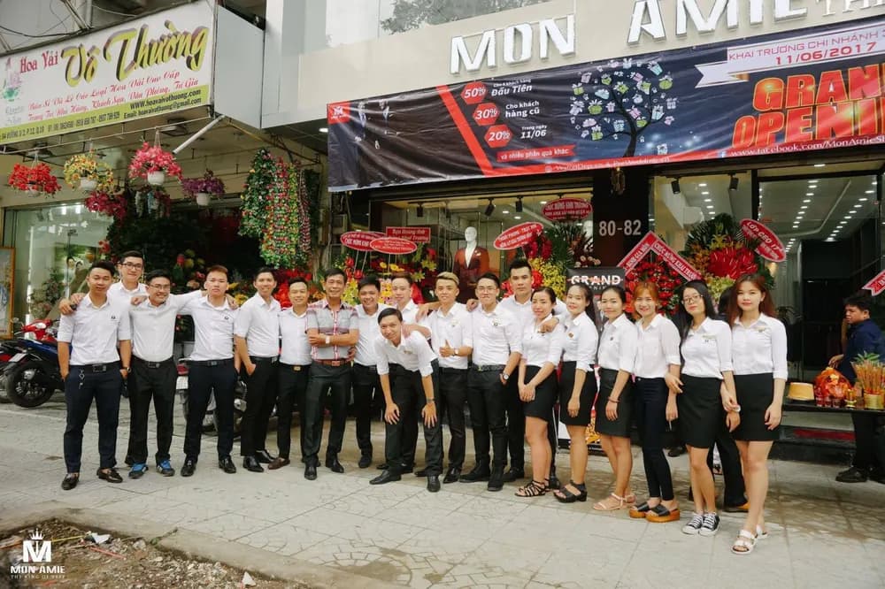 Hoàng Vy - Mon Amie: quá trình hình thành và phát triển