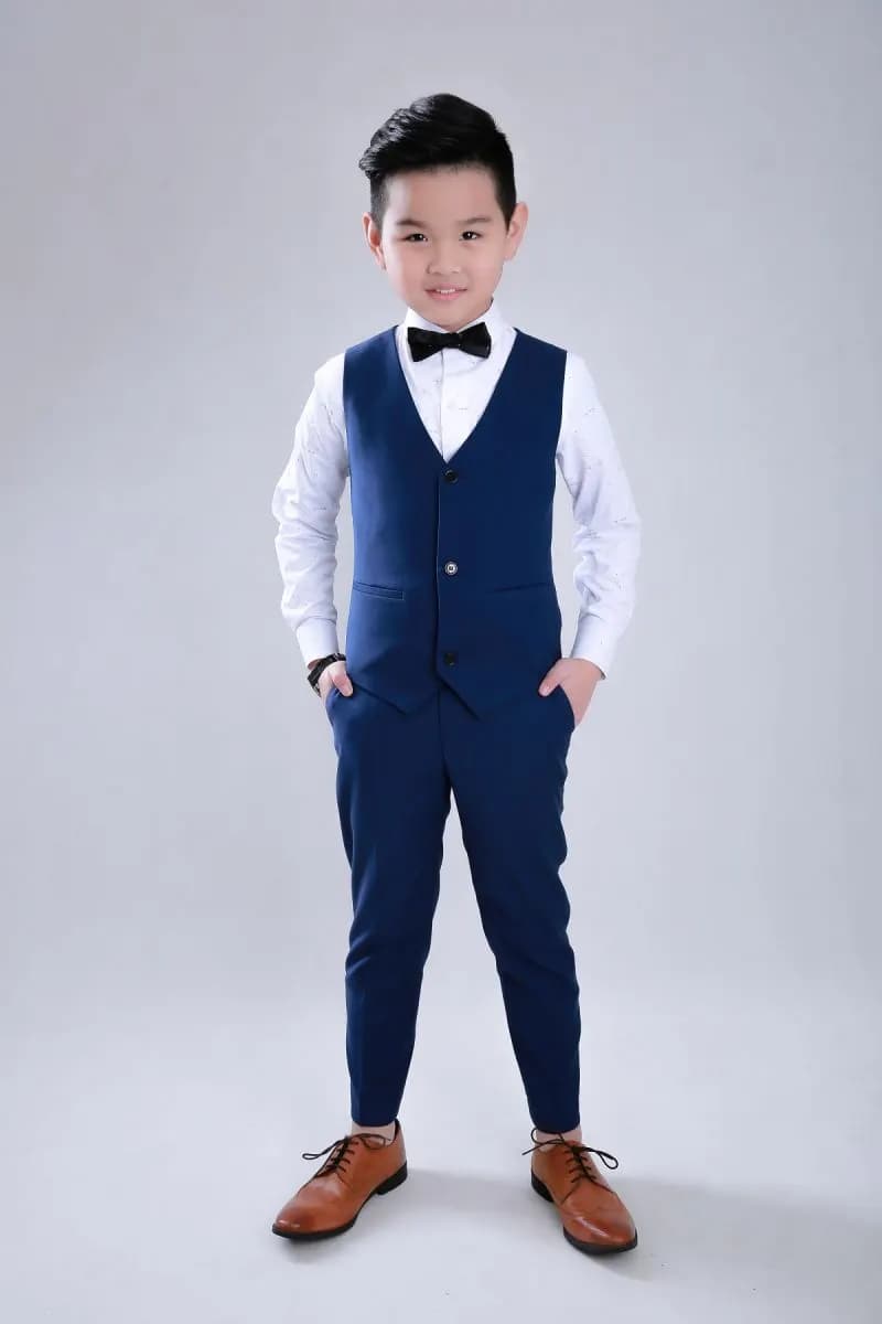 Veston trẻ em: chọn form, chất liệu và cách may để bé mặc được lâu
