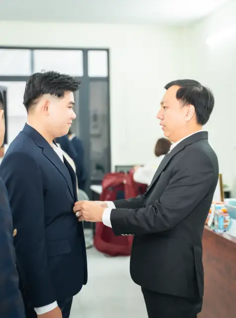 Mon Amie may đồng phục cho Á Đông Land — 7/51