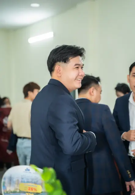 Mon Amie may đồng phục cho Á Đông Land — 11/51
