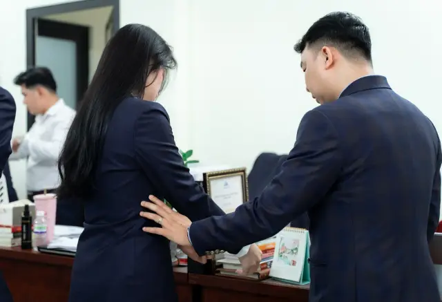 Mon Amie may đồng phục cho Á Đông Land — 25/51