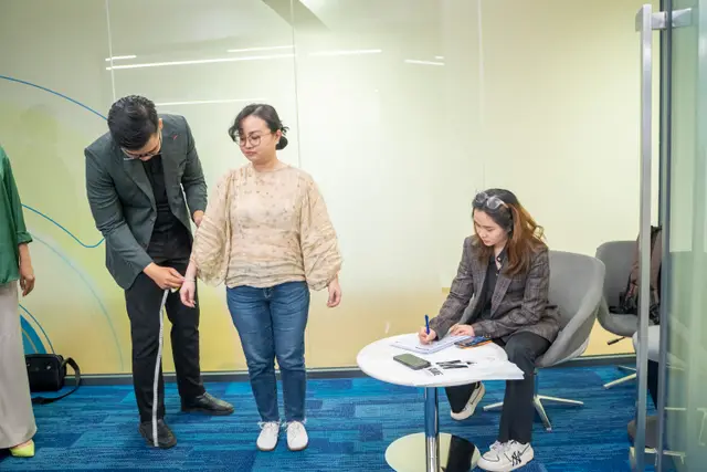 Mon Amie may đồng phục cho Chứng khoán ACBS — 10/11