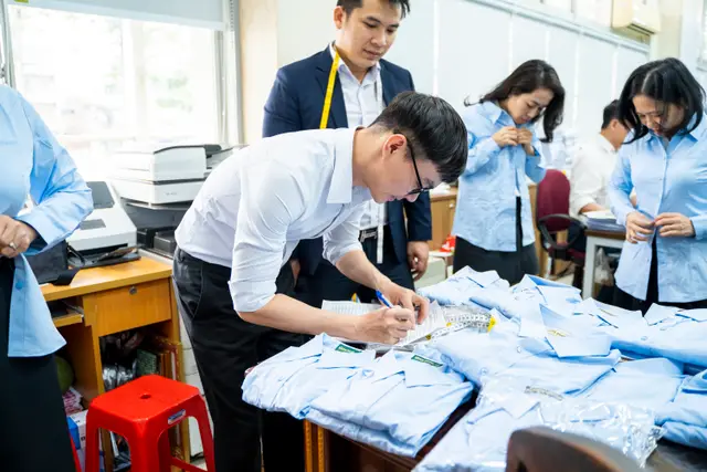 Mon Amie may đồng phục cho Bệnh viện Chợ Rẫy — 9/11