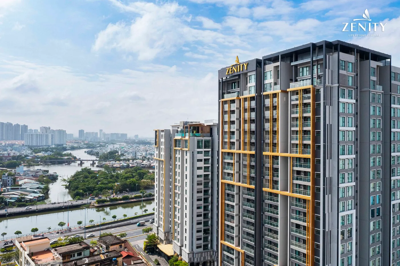 Mon Amie may đồng phục cho CapitaLand — 1/5