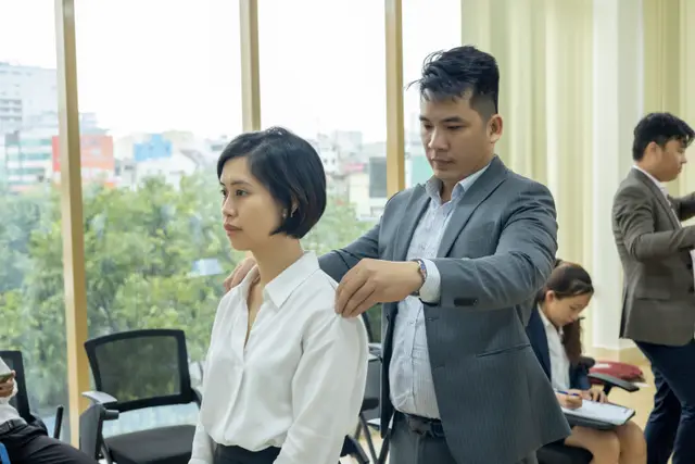 Mon Amie may đồng phục cho COSMO Academy — 5/15