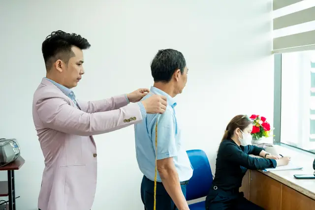 Mon Amie may đồng phục cho Trường Đại học Công Thương TP.HCM — 6/9