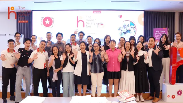 Mon Amie may đồng phục cho Generali — 3/5
