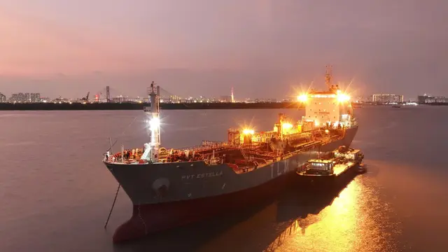Mon Amie may đồng phục cho Hàng hải Thăng Long — 3/6