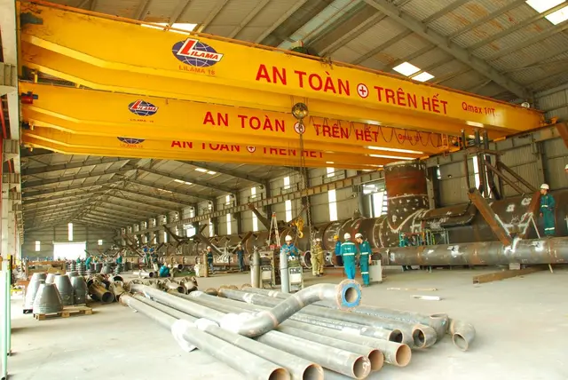 Mon Amie may đồng phục cho Lilama 18 — 2/5