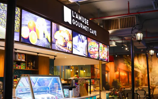 Mon Amie may đồng phục cho Menas — 3/6