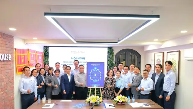 Mon Amie may đồng phục cho Công ty Nhà Bến Thành — 5/7