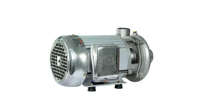 Mon Amie may đồng phục cho Tân Hoàn Cầu — 2/3