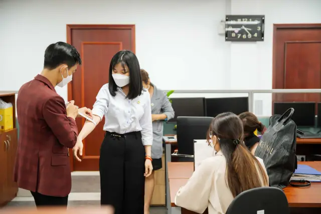 Mon Amie may đồng phục cho Tập đoàn CNT — 5/34