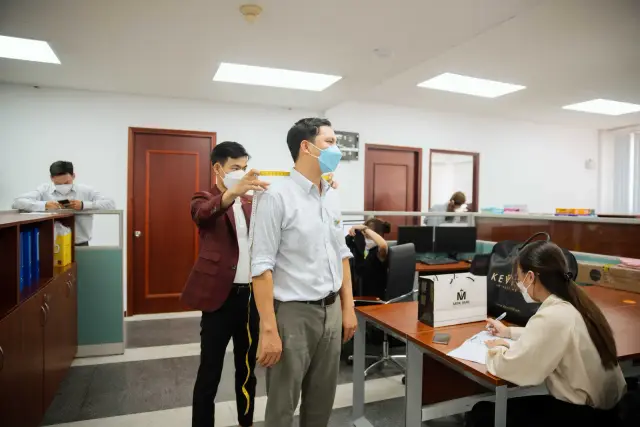 Mon Amie may đồng phục cho Tập đoàn CNT — 8/34