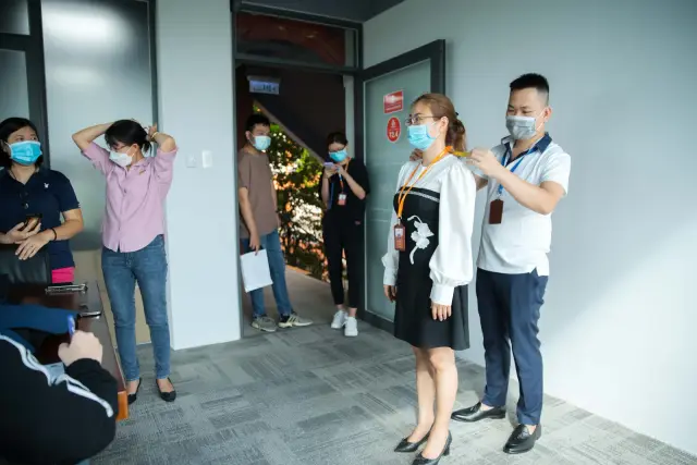 Mon Amie may đồng phục cho Tập đoàn Gonsa — 9/27