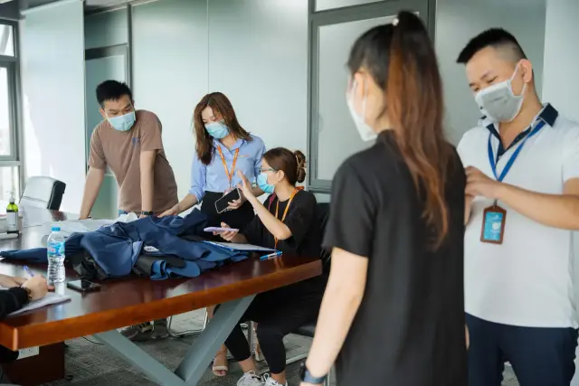 Mon Amie may đồng phục cho Tập đoàn Gonsa — 25/27