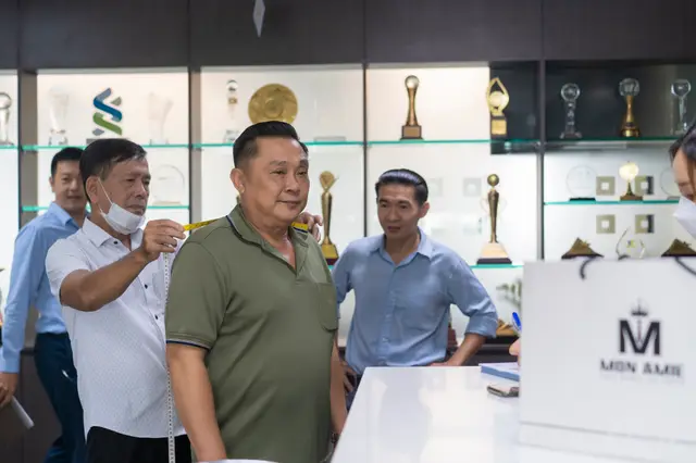 Mon Amie may đồng phục cho Tập đoàn Xây dựng Hòa Bình — 7/11