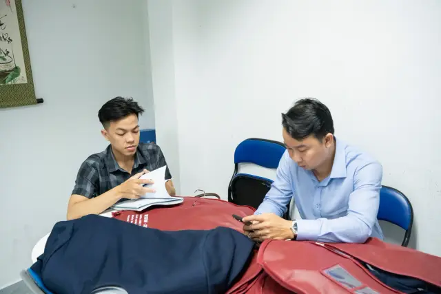 Mon Amie may đồng phục cho Trung tâm CTXH Thanh niên TP.HCM — 16/22