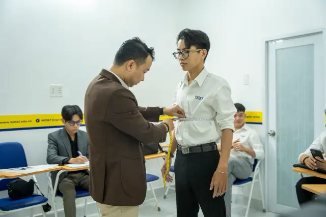Mon Amie may đồng phục cho Weset English Center — 21/35