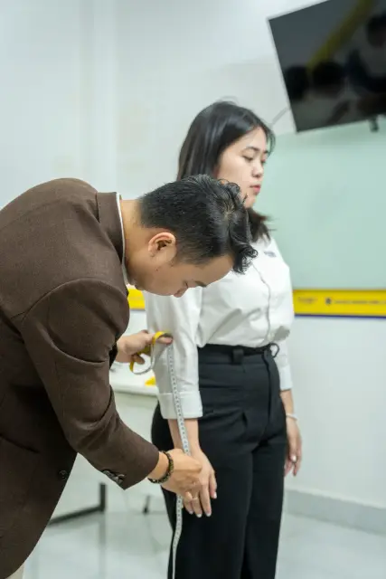Mon Amie may đồng phục cho Weset English Center — 26/35