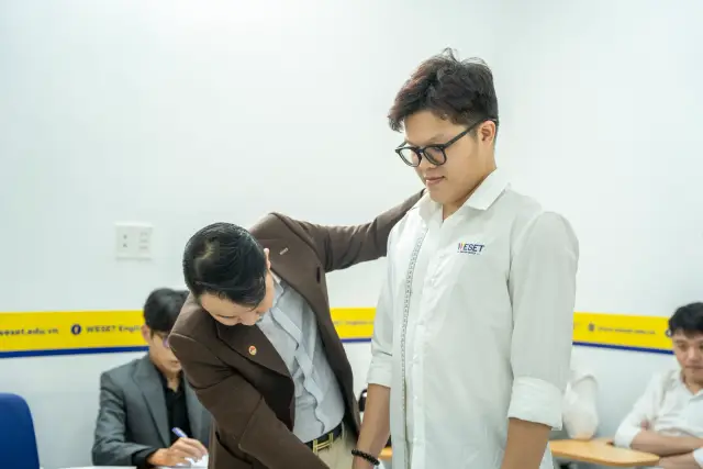 Mon Amie may đồng phục cho Weset English Center — 35/35