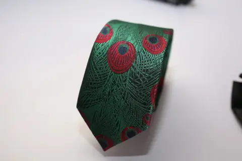 Cà vạt 50% lụa · 11