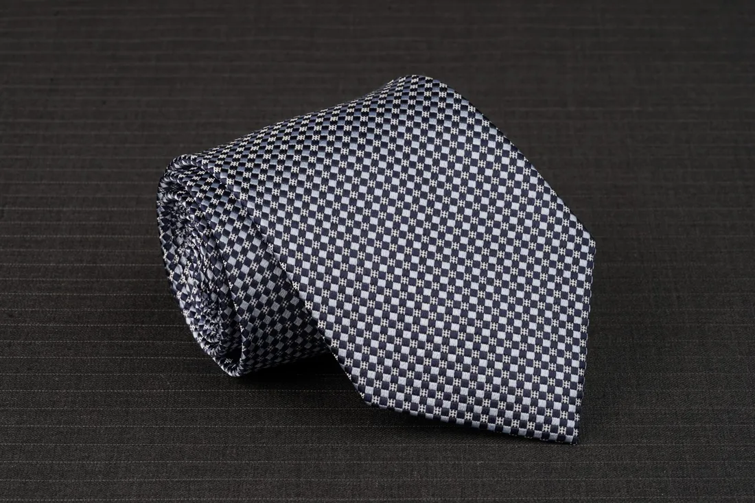 Cà vạt 50% lụa · 42 — 1/1