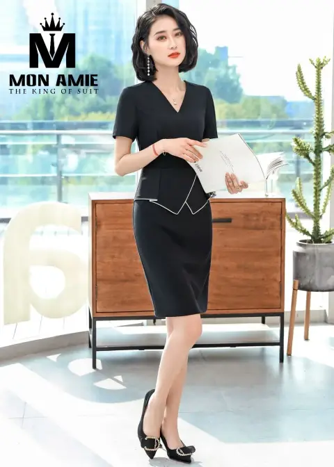 Đầm đen peplum viền trắng — PN1230