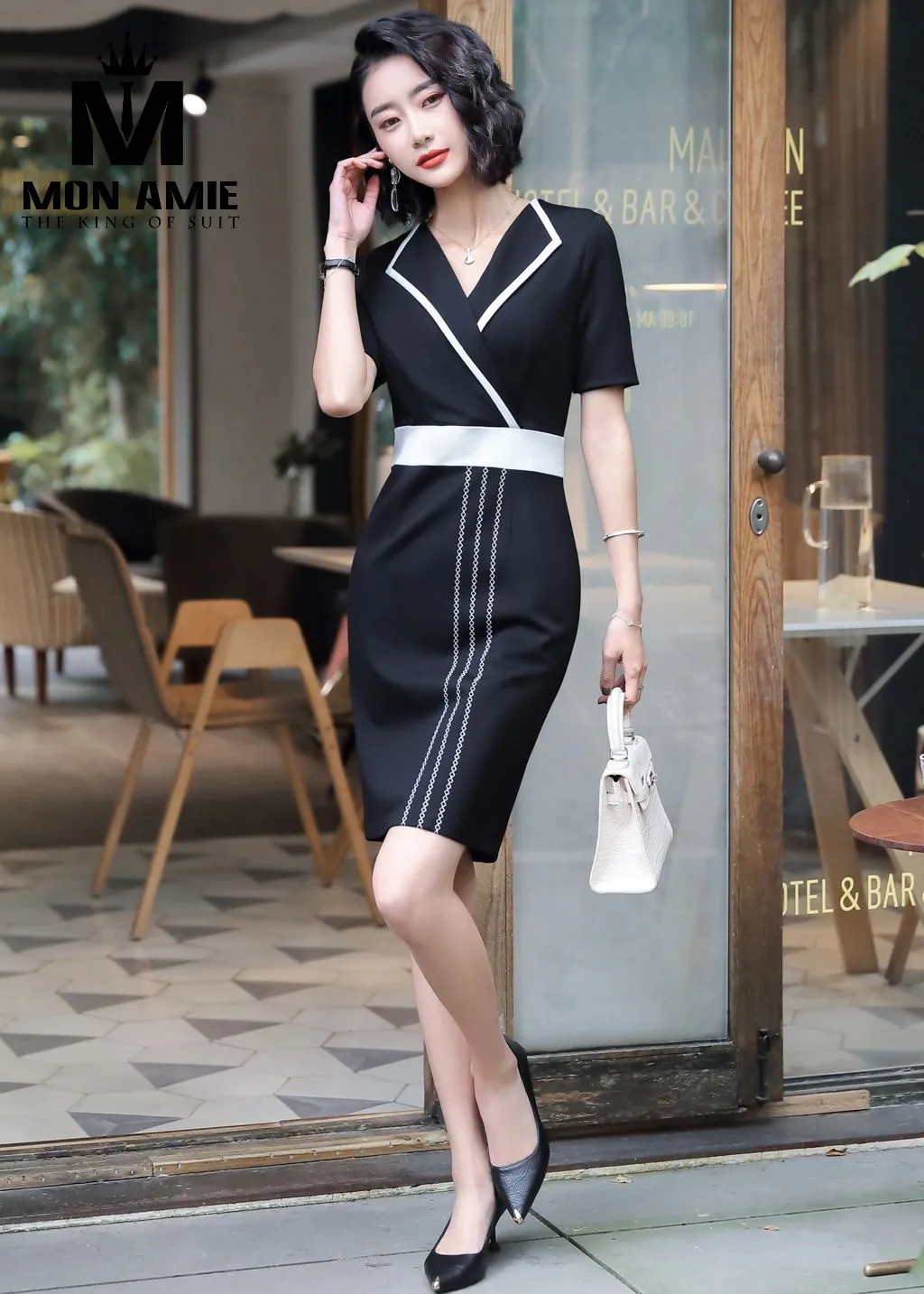 Đầm công sở đen cổ vest, đai trắng PN1675 — 1/4