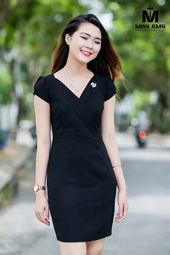Đầm Nữ Công Sở Trẻ Trung