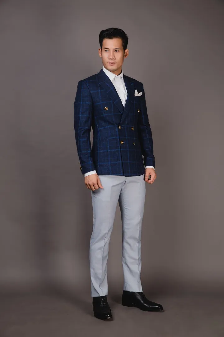 Blazer nam · 15 — 1/1