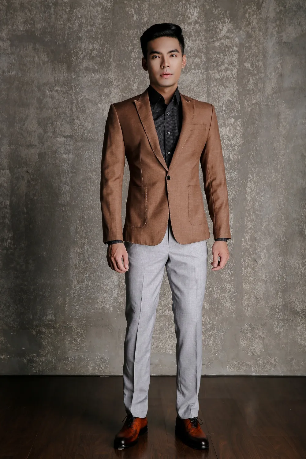 Blazer nam · 23 — 1/1