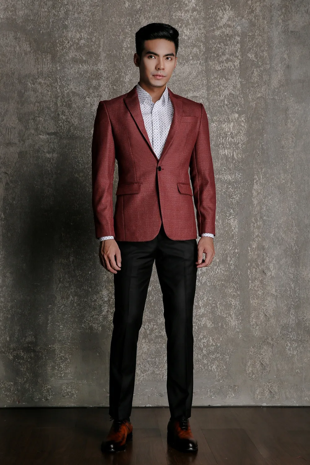 Blazer nam · 27 — 1/1